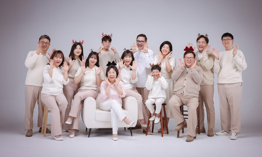 캐주얼_가족사진, 가족사진 스튜디오_대가족사진