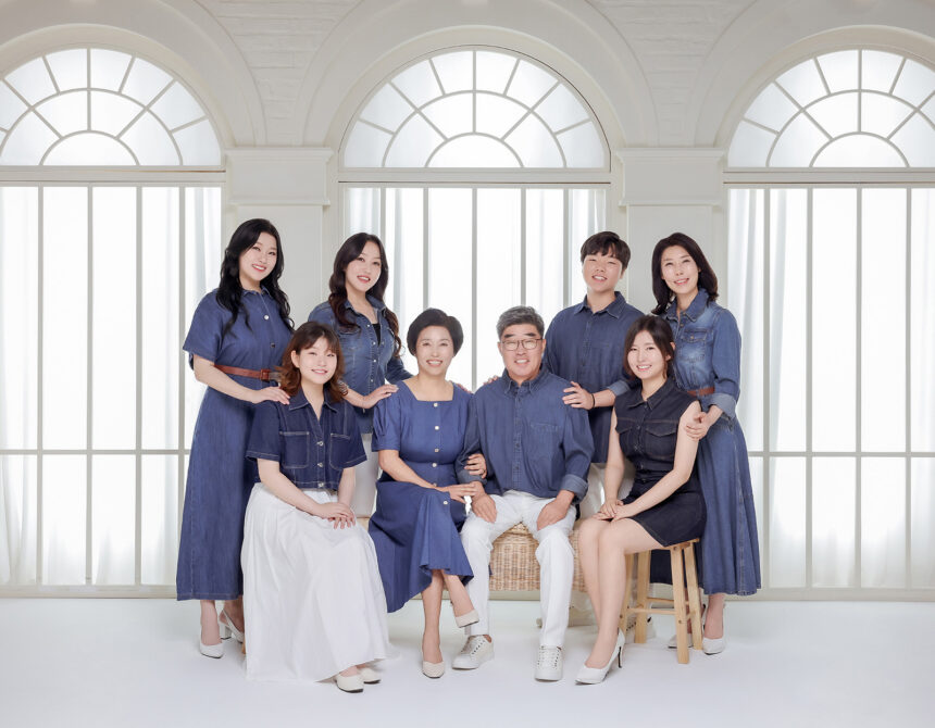 데님_가족사진, 가족사진 스튜디오_대가족사진